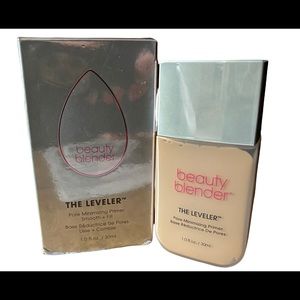 Beauty Blender The Leveler Pore Minimizing Primer - Light Medium - 1.0 oz/ 30 ml